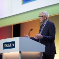 Photo of John Dark giving the recipient lecture for the 2026 Lifetime Achievement Award