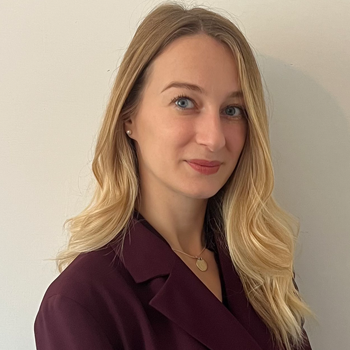 Alexandra Mihai Headshot