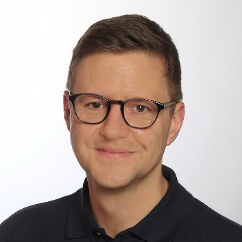 Chris Benden headshot