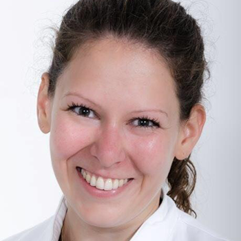 Ester Herrmann headshot