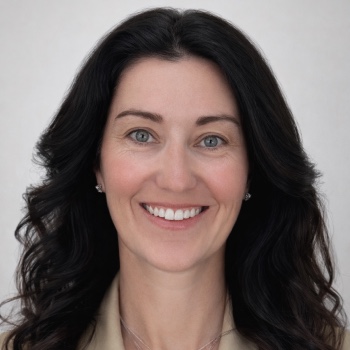 Headshot of Ashley Fritz