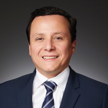 Headshot of Cesar Guerrero-Miranda