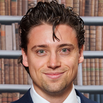 Laurenz Wolner Headshot