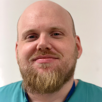 Headshot of Asbjørn Lunnan