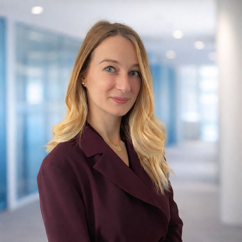 Alexandra Mihai headshot