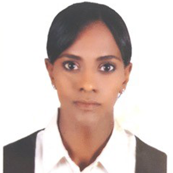 Salma Suliman headshot