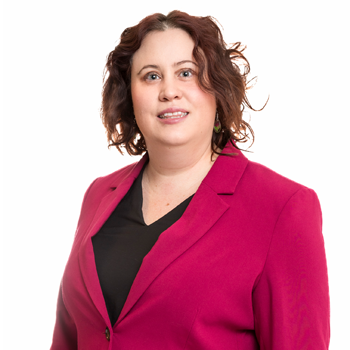 Headshot of Shannon Oliver