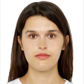 Headshot of Diana Zhehestovska