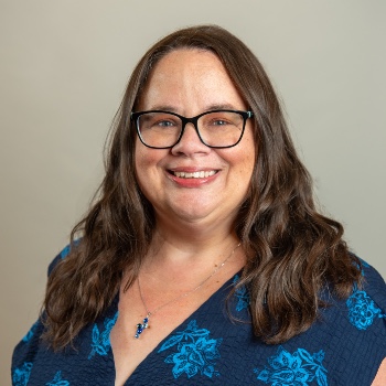 Headshot of Joanne Singletary